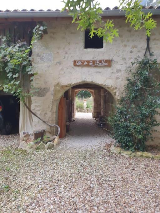 Cubnezais Gite Spacieux - 3 Chambres - Calme Et Charmant מראה חיצוני תמונה