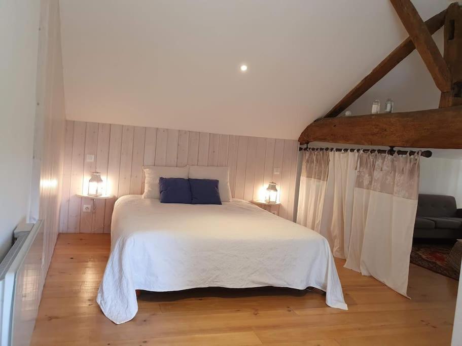 Cubnezais Gite Spacieux - 3 Chambres - Calme Et Charmant מראה חיצוני תמונה